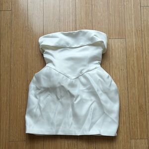 Elegant White Strapless Dress